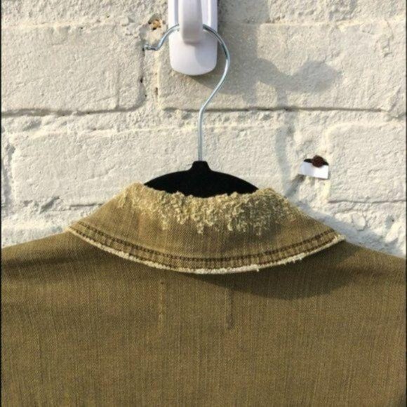 Current Elliott Distressed Military Jean Jacket XS - Picture 8 of 8